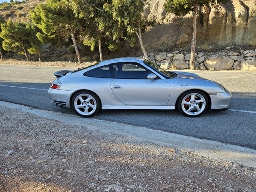 PORSCHE 911 Carrera 4 S