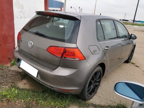 VOLKSWAGEN Golf Berlina  Manual de 5 Puertas