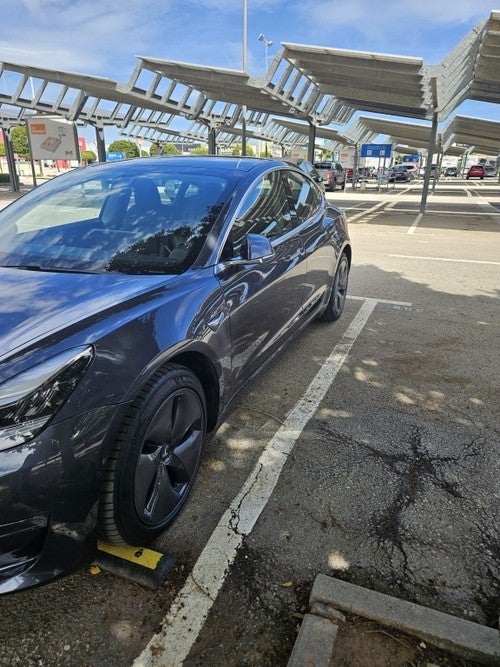 TESLA Model 3 Long-Range RWD