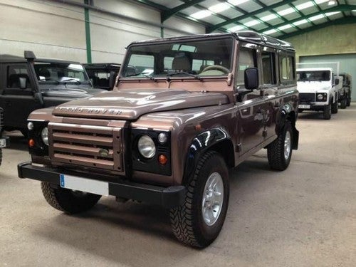 LAND-ROVER Defender 110 SW E