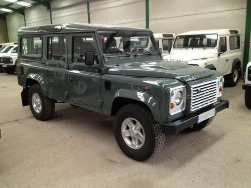 LAND-ROVER Defender 110 SW E