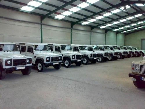 LAND-ROVER Defender 110 SW E