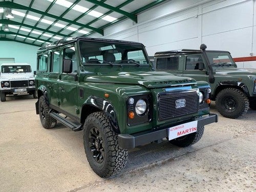 LAND-ROVER Defender 110 SW E