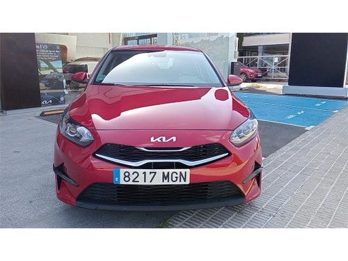 KIA Ceed 1.6 MHEV iMT Drive 136