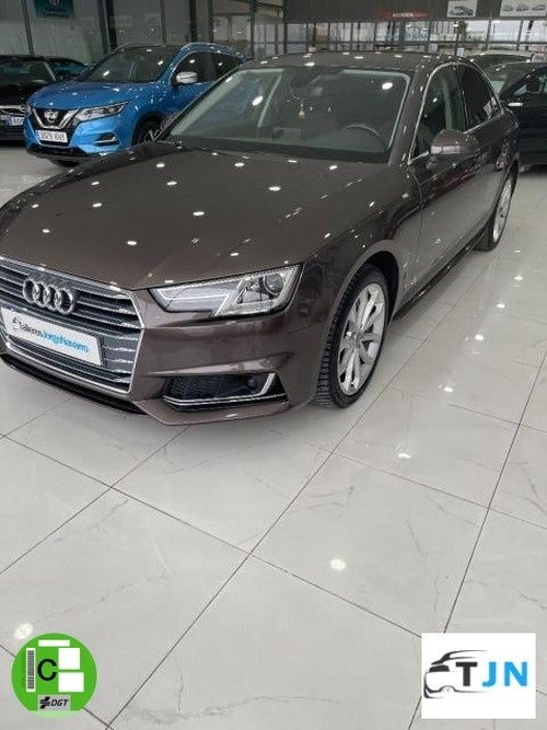 AUDI A4 2.0TDI quattro S tronic 140kW