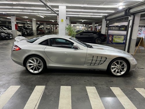 MERCEDES-BENZ SLR McLaren -