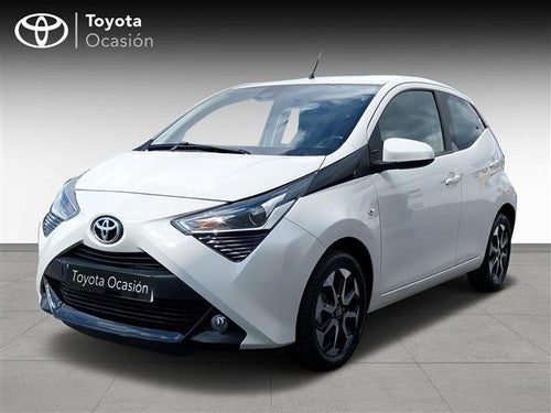 TOYOTA Aygo 70 x-play