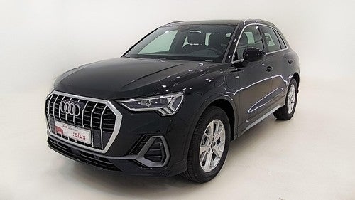 AUDI Q3 45 TFSIe S line S-tronic