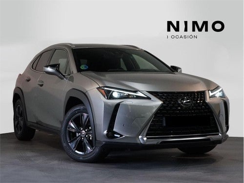 LEXUS UX 300e Business City