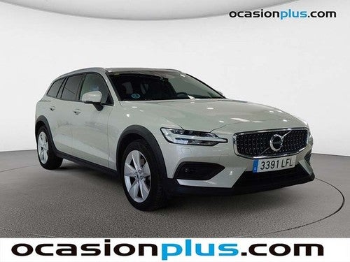 VOLVO V60 Cross Country 2.0 D4 AUTO AWD