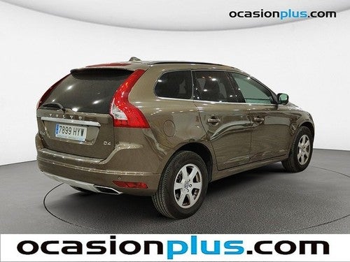 VOLVO XC60 2.0 D4 Momentum