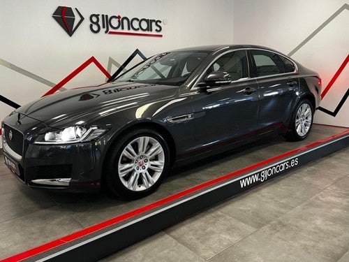 JAGUAR XF 2.0i4D Prestige Aut. 180