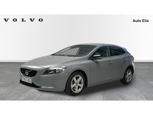 VOLVO V40 D3 Momentum 150