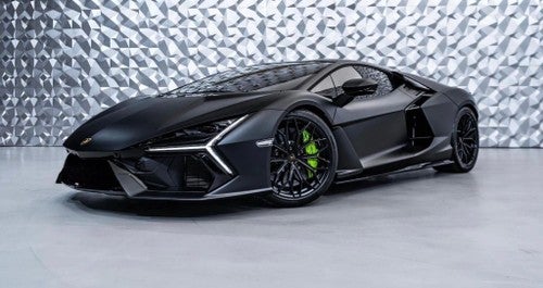 LAMBORGHINI Revuelto 