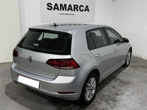 VOLKSWAGEN Golf 1.6TDI Business and Navi Edition 85kW