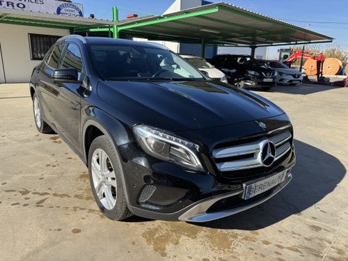 MERCEDES-BENZ Clase GLA 200d Urban