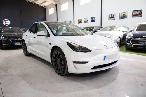 TESLA Model 3 Long-Range Dual Motor Performance AWD