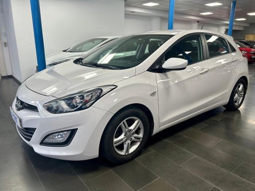 HYUNDAI i30 1.4 City S