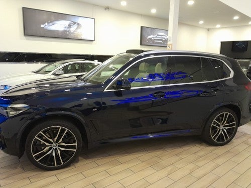 BMW X5 xDrive 30dA