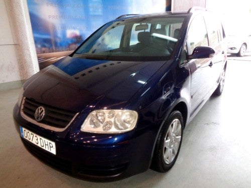 VOLKSWAGEN Touran 1.9TDI Advance