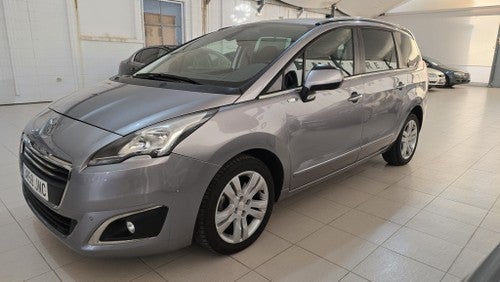 PEUGEOT 5008 1.6 BlueHDi Style 7 pl. 120