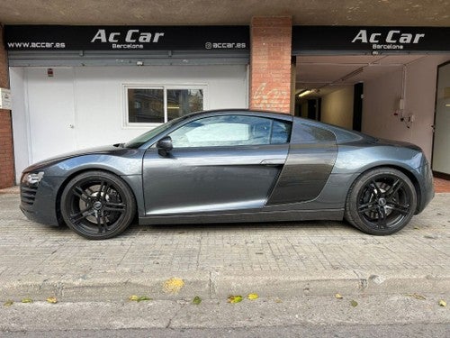 AUDI R8 4.2 FSI quattro R tronic