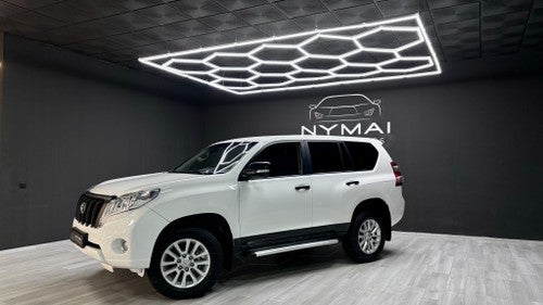 TOYOTA Land Cruiser D-4D GX