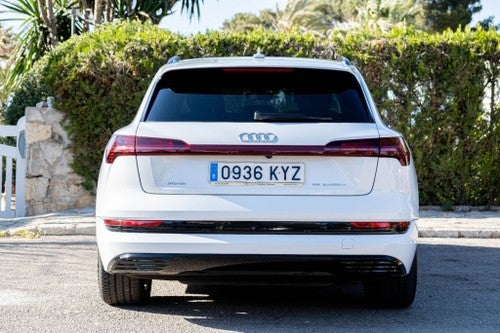 AUDI e-tron 55 quattro Advanced