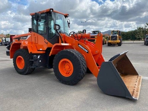 Doosan DL 220 