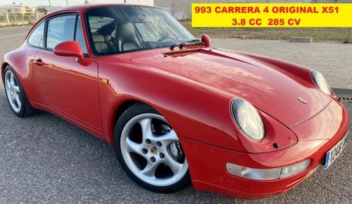 PORSCHE 911 Carrera 4 Coupé