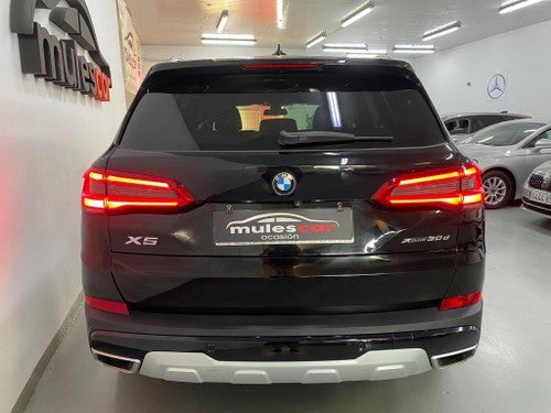 BMW X5 xDrive 30dA