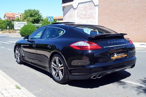 PORSCHE Panamera Turbo Aut.