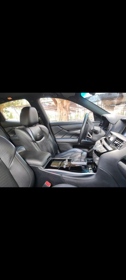 INFINITI M 30d S Premium Aut.