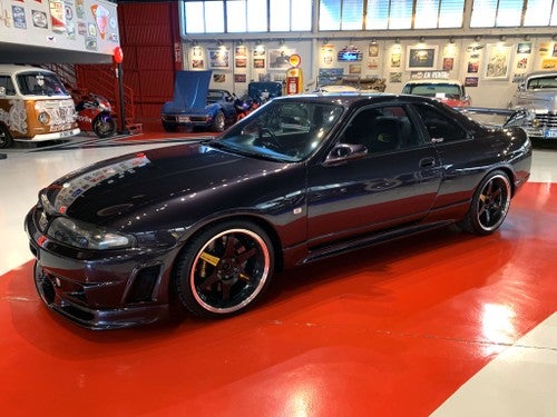 NISSAN Skyline GT-R R33 Coupé