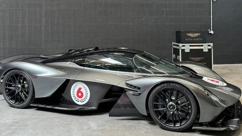 ASTON MARTIN Valkyrie Coupé