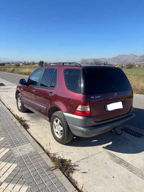 MERCEDES-BENZ Clase M ML 320 Aut.