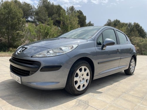 PEUGEOT 207 1.4i Urban 75