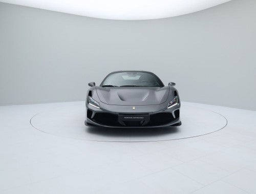 FERRARI F8 Tributo 