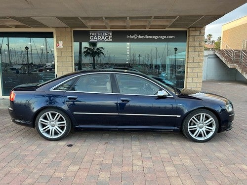 AUDI A8 S8 5.2 FSI quattro Tiptronic