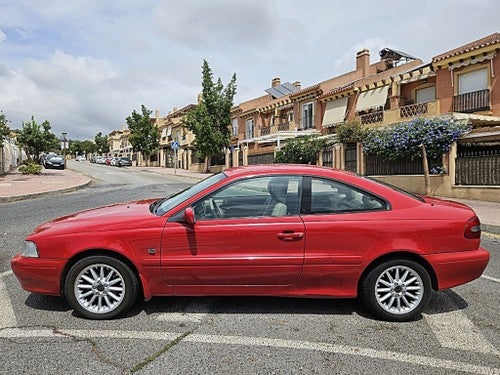 VOLVO C70 2.0 T