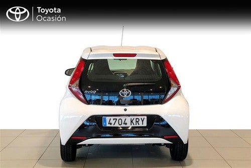 TOYOTA Aygo 1.0 VVT-i x-play