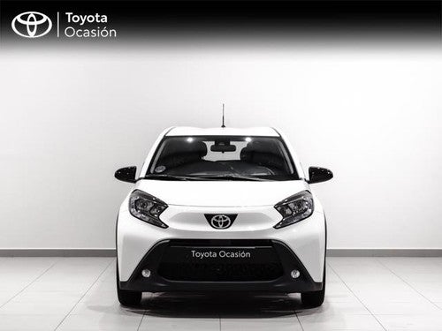 TOYOTA Aygo X Cross Play