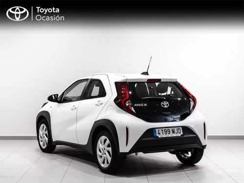 TOYOTA Aygo X Cross Play