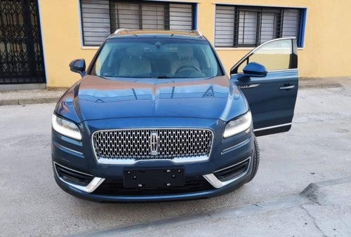 AUDI Q5  -Equivalente al Lincoln Nautilus 2.0L EcoBoost AWD