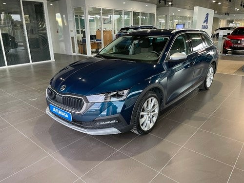 SKODA Octavia Combi 2.0 TDI 110kW(150CV) DSG 4x4 Scout