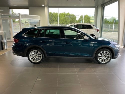 SKODA Octavia Combi 2.0 TDI 110kW(150CV) DSG 4x4 Scout