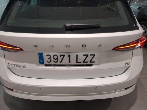 SKODA Octavia Combi 1.4 TSI 110kW/150kW DSG PHEV Ambit