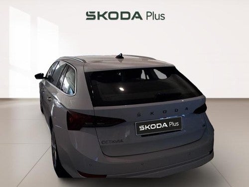 SKODA Octavia Combi 1.4 TSI 110kW/150kW DSG PHEV Ambit