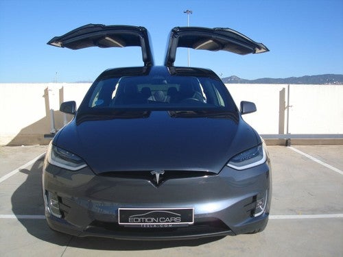 TESLA Model X LONG RANGE 7 PLAZAS