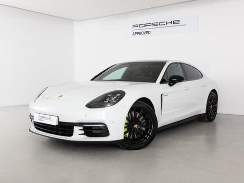 PORSCHE Panamera 4 e-Hybrid